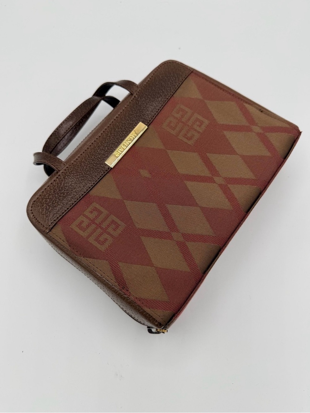 Givenchy Argyle Print Mini Travel Bag Handbag Accessories Toiletry Vintage - Picture 2 of 10